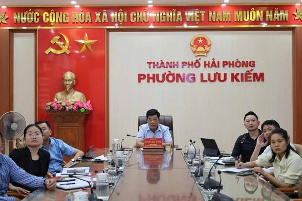 UBND PHƯỜNG LƯU KIẾM LÀM VIỆC VỀ CÁC DỰ ÁN, CÔNG TRÌNH SỬ DỤNG VỐN SỰ NGHIỆP NĂM 2026 VÀ DỰ KIẾN NHU CẦU VỐN NĂM 2027