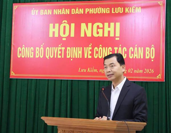 HỘI NGHỊ CÔNG BỐ QUYẾT ĐỊNH VỀ CÔNG TÁC CÁN BỘ TẠI TRUNG TÂM DỊCH VỤ SỰ NGHIỆP CÔNG PHƯỜNG LƯU KIẾM