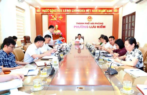 UBND PHƯỜNG LƯU KIẾM TỔ CHỨC PHIÊN HỌP THƯỜNG KỲ THÁNG 4 NĂM 2026