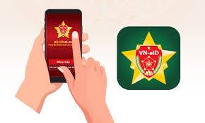 CÔNG AN PHƯỜNG LƯU KIẾM THÔNG BÁO THU NHẬN ĐỊNH DANH ĐIỆN TỬ CHO CÔNG DÂN