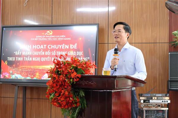 Đẩy mạnh chuyển đổi số trong giáo dục – Điểm nhấn trong sinh hoạt chuyên đề tại Chi bộ Trường Tiểu học Kênh Giang