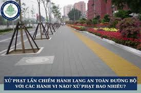 Xử phạt lấn chiếm hành lang an toàn đường bộ với các hành vi nào? Xử phạt bao nhiêu?