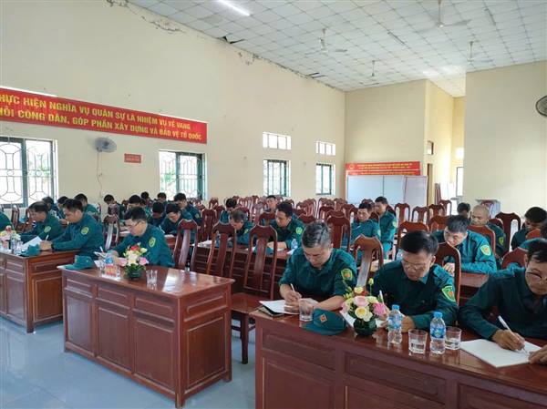 BAN CHỈ HUY QUÂN SỰ PHƯỜNG LƯU KIẾM THỰC HIỆN HUẤN LUYỆN DÂN QUÂN TẠI CHỖ NĂM 2026