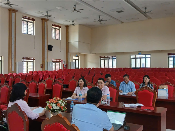 Chi nhánh Ngân hàng Chính sách xã hội thành phố Hải Phòng làm việc với UBND Xã Mao Điền và công bố các Quyết định về công tác cán bộ sau khi sắp xếp đơn vị hành chính 
