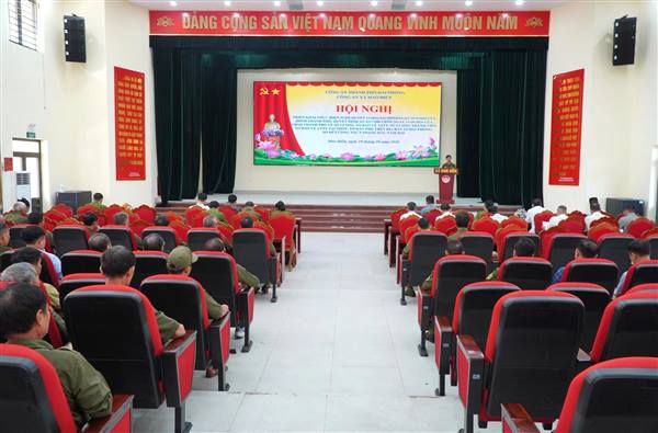 CÔNG AN XÃ MAO ĐIỀN: ĐỒNG HÀNH CÙNG LỰC LƯỢNG ANTT Ở CƠ SỞ, CHUNG TAY GIỮ VỮNG BÌNH YÊN TỪNG THÔN, XÓM
