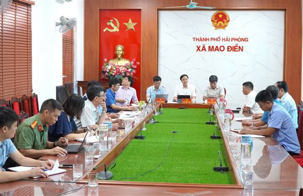 LÃNH ĐẠO XÃ MAO ĐIỀN TIẾP CÔNG DÂN ĐỊNH KỲ: LẮNG NGHE TÂM TƯ, NÂNG CAO TRÁCH NHIỆM
