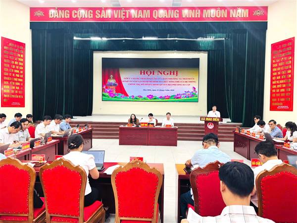 CỤM SỐ 10 SƠ KẾT 1 NĂM VẬN HÀNH MÔ HÌNH CHÍNH QUYỀN ĐỊA PHƯƠNG 2 CẤP