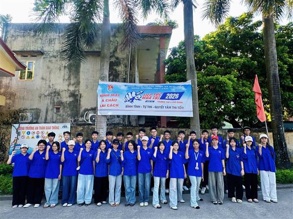 ĐOÀN XÃ MAO ĐIỀN RA QUÂN CHIẾN DỊCH TÌNH NGUYỆN HOA PHƯỢNG ĐỎ VÀ CHƯƠNG TRÌNH TIẾP SỨC MÙA THI ĐỢT 1 NĂM 2026