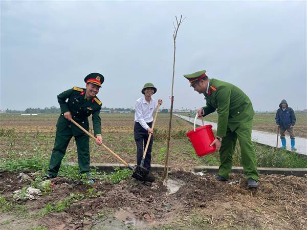 Xã Nam An Phụ phát động Tết trồng cây 'Đời đời nhớ ơn Bác Hồ' Xuân Bính Ngọ