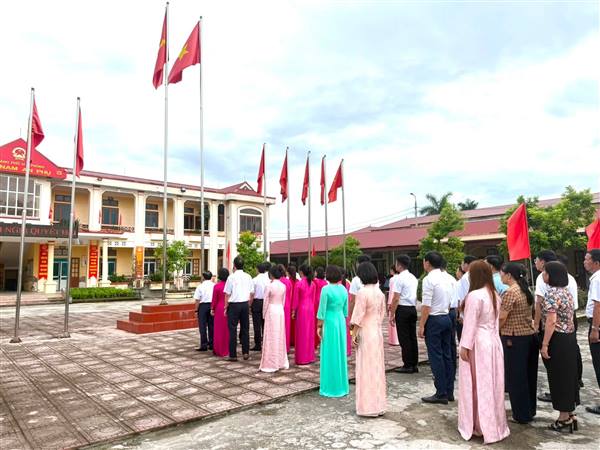 XÃ NAM AN PHỤ TỔ CHỨC SINH HOẠT DƯỚI CỜ ĐẦU THÁNG 7 NĂM 2026