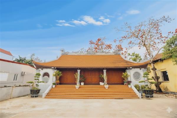 LỄ DÂNG HƯƠNG TẠI ĐÌNH LÀNG QUÝ KIM
TƯỞNG NIỆM 725 NĂM NGÀY MẤT HƯNG ĐẠO ĐẠI VƯƠNG TRẦN QUỐC TUẤN
