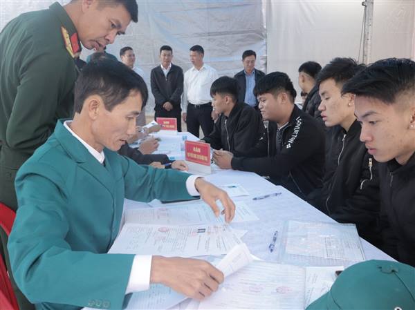 PHƯỜNG NAM ĐỒ SƠN TỔ CHỨC ĐỢT 1 KHÁM TUYỂN SỨC KHỎE NGHĨA VỤ QUÂN SỰ VÀ NGHĨA VỤ THAM GIA CÔNG AN NHÂN DÂN NĂM 2026