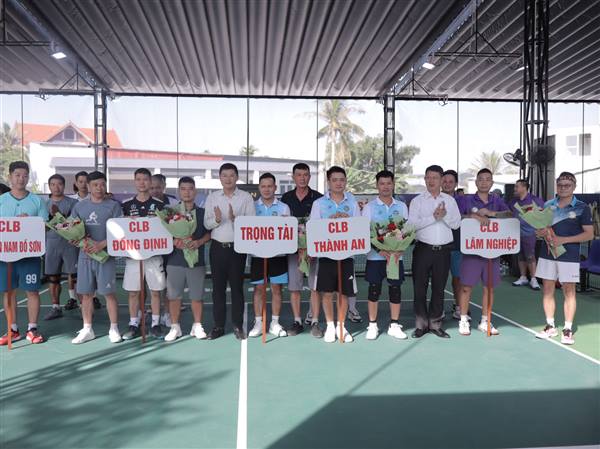 SÔI ĐỘNG GIẢI PICKLEBALL – ĐẠI HỘI THỂ DỤC THỂ THAO PHƯỜNG NAM ĐỒ SƠN LẦN THỨ I NĂM 2025