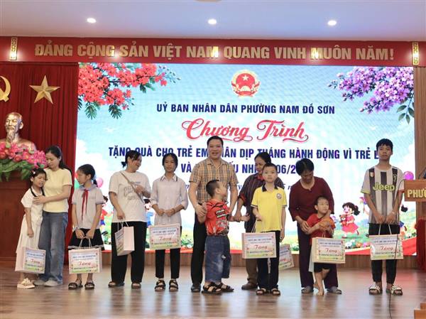 NAM ĐỒ SƠN CHUNG TAY CHĂM LO TRẺ EM KHUYẾT TẬT, TRẺ EM CÓ HOÀN CẢNH KHÓ KHĂN NHÂN DỊP 01/6