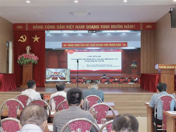 PHƯỜNG NAM ĐỒ SƠN THAM GIA HỘI NGHỊ TRỰC TUYẾN CẬP NHẬT KIẾN THỨC, QUY ĐỊNH MỚI CỦA PHÁP LUẬT VÀ BỒI DƯỠNG CÔNG TÁC NGHIỆP VỤ CÔNG TÁC KIỂM TRA, GIÁM SÁT
