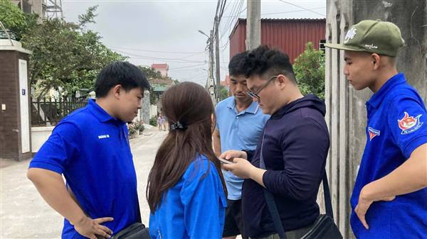TUỔI TRẺ NAM ĐỒ SƠN TIẾP TỤC RA QUÂN “MÙA HÈ SỐ” 2026 – ĐI TỪNG NGÕ, GÕ TỪNG NHÀ, ĐƯA CHUYỂN ĐỔI SỐ ĐẾN GẦN HƠN VỚI NHÂN DÂN