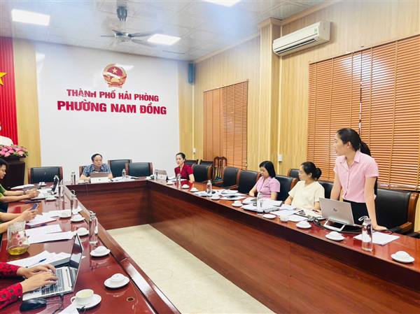 UBND PHƯỜNG NAM ĐỒNG TỔ CHỨC PHIÊN HỌP THƯỜNG KỲ THÁNG 9 