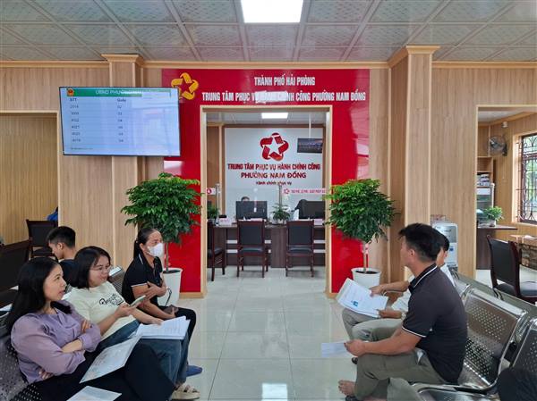 Thông báo về việc niêm yết Danh mục thủ tục hành chính thuộc lĩnh vực hòa giải ở cơ sở và Danh mục thủ tục hành chính được sửa đổi, bổ sung, bị bãi bỏ thuộc lĩnh vực bồi thường nhà nước và chứng thực