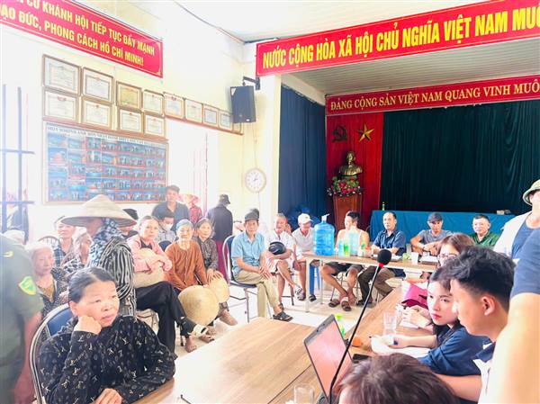   PHƯỜNG TỔ CHỨC TẶNG QUÀ CHO NHÂN DÂN NHÂN DỊP KỶ NIỆM 80 NĂM CÁCH MẠNG THÁNG TÁM VÀ QUỐC KHÁNH 2/9