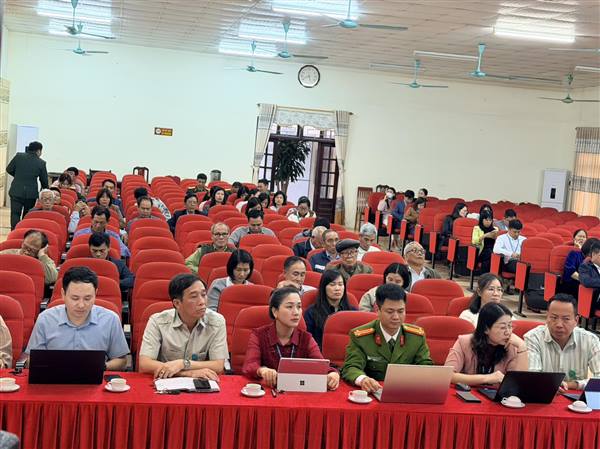 PHƯỜNG NAM ĐỒNG THAM DỰ HỘI NGHỊ TOÀN QUỐC NGHIÊN CỨU, HỌC TẬP, QUÁN TRIỆT VÀ TRIỂN KHAI THỰC HIỆN NGHỊ QUYẾT SỐ 79-NQ/TW VỀ PHÁT TRIỂN KINH TẾ NHÀ NƯỚC VÀ NGHỊ QUYẾT SỐ 80-NQ/TW VỀ PHÁT TRIỂN VĂN HÓA VIỆT NAM CỦA BỘ CHÍNH TRỊ