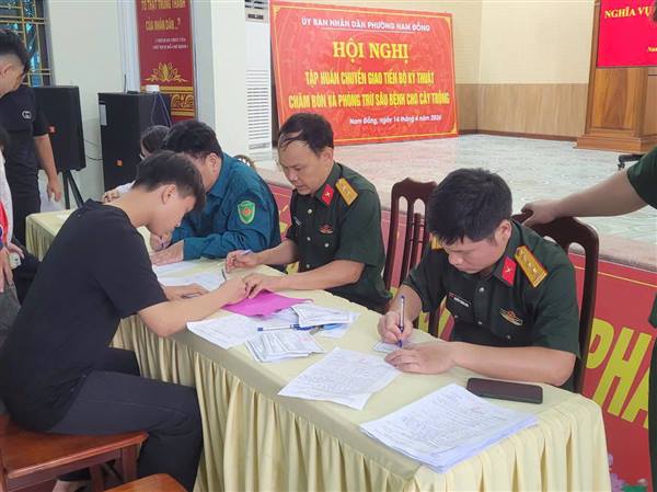 BAN CHỈ HUY QUÂN SỰ PHƯỜNG NAM ĐỒNG TỔ CHỨC ĐĂNG KÝ NGHĨA VỤ QUÂN SỰ LẦN ĐẦU NĂM 2026