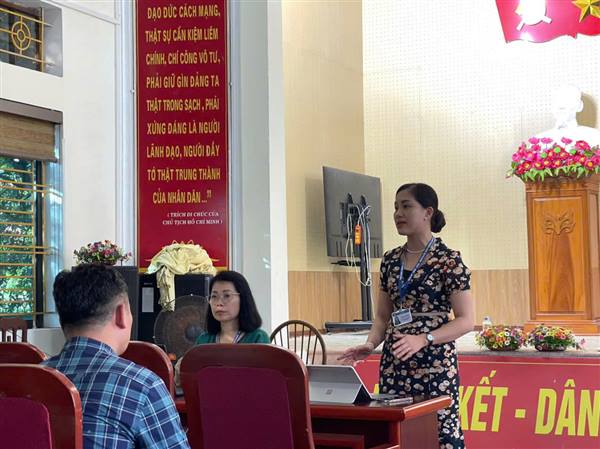 BAN TỔ CHỨC CHƯƠNG TRÌNH "NAM ĐỒNG – GIAI ĐIỆU TÔI YÊU" HỌP RÚT KINH NGHIỆM SAU CHƯƠNG TRÌNH NGHỆ THUẬT QUÀ THÁNG NĂM DÂNG NGƯỜI
