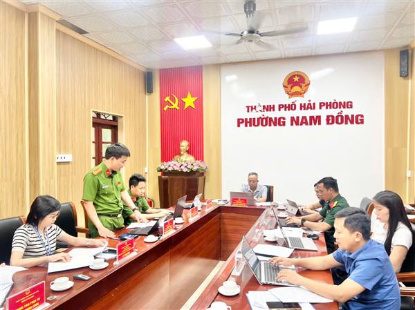 UBND PHƯỜNG NAM ĐỒNG TỔ CHỨC PHIÊN HỌP THƯỜNG KỲ THÁNG 6 (lần 1)
