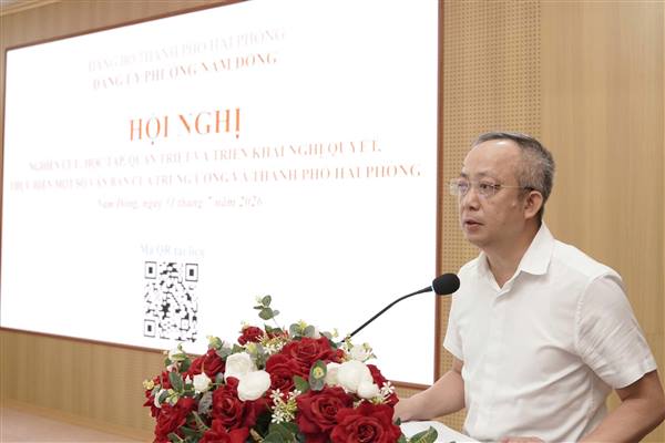 PHƯỜNG NAM ĐỒNG TỔ CHỨC HỘI NGHỊ NGHIÊN CỨU, HỌC TẬP, QUÁN TRIỆT VÀ TRIỂN KHAI NGHỊ QUYẾT, THỰC HIỆN MỘT SỐ VĂN BẢN CỦA TRUNG ƯƠNG, TP HẢI PHÒNG VÀ GIAO BAN THƯỜNG KỲ T8.2026