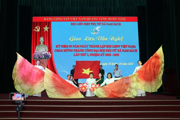 Hội LHPN Nam Sách giao lưu văn nghệ kỷ niệm 95 năm ngày thành lập Hội LHPN Việt Nam