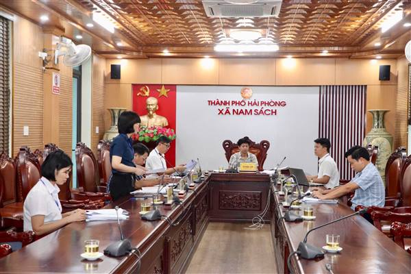 Thường trực HĐND xã Nam Sách tổ chức hội nghị nghe UBND xã báo cáo một số nội dung quan trọng