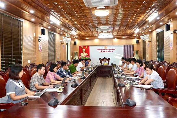 Ban Thường vụ Đảng uỷ xã Nam Sách họp đánh giá kết quả 9 tháng; xác định nhiệm vụ trọng tâm quý IV/2025