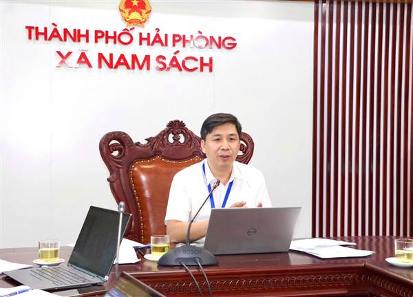 UBND xã tổ chức cuộc họp triển khai nhiều nội dung quan trọng trong công tác chỉ đạo, điều hành phát triển kinh tế - xã hội của xã cuối năm 2025