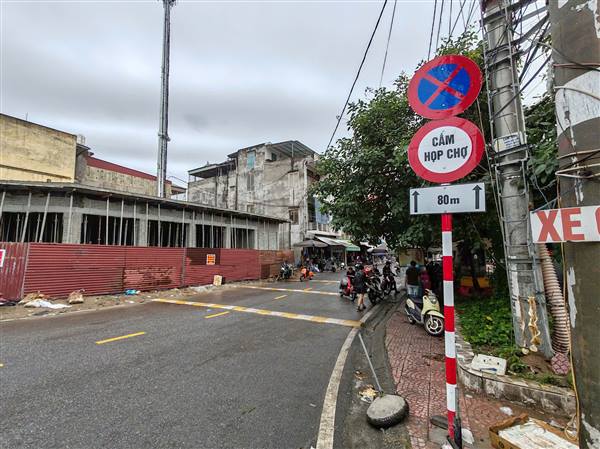 Nam Sách lắp đặt các biển báo giao thông mới – Đề nghị người dân nghiêm túc chấp hành