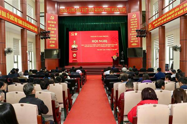 Nam Sách tham gia Hội nghị quán triệt Nghị quyết Đại hội Đảng bộ thành phố lần thứ nhất: Xác định tầm nhìn mới cho giai đoạn phát triển 2025–2030