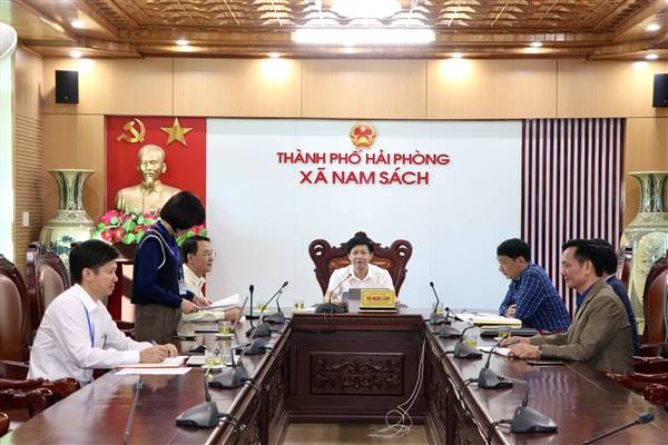 THƯỜNG TRỰC HĐND XÃ NGHE UBND XÃ TRÌNH PHƯƠNG ÁN PHÂN BỔ NGUỒN TĂNG THU THƯỜNG XUYÊN NĂM 2025