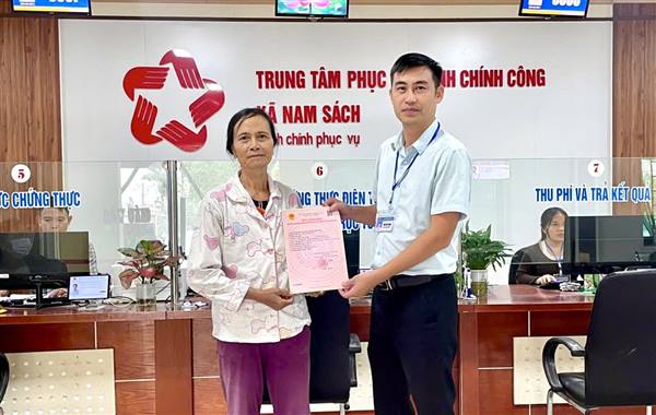 Xã Nam Sách cấp 40 Giấy chứng nhận quyền sử dụng đất lần đầu sau khi vận hành mô hình chính quyền địa phương 2 cấp