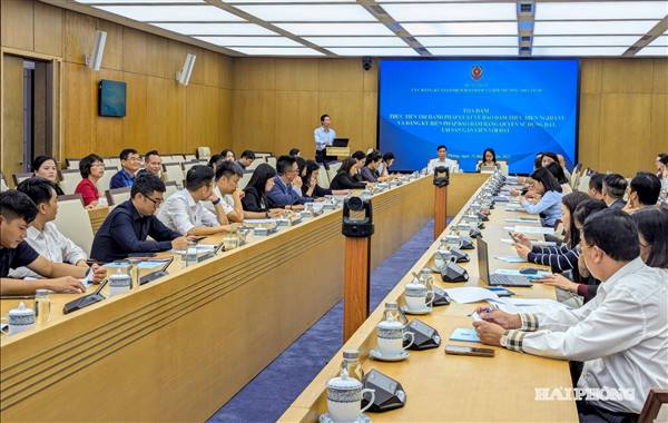 Hoàn thiện pháp luật về bảo đảm thực hiện nghĩa vụ bằng quyền sử dụng đất