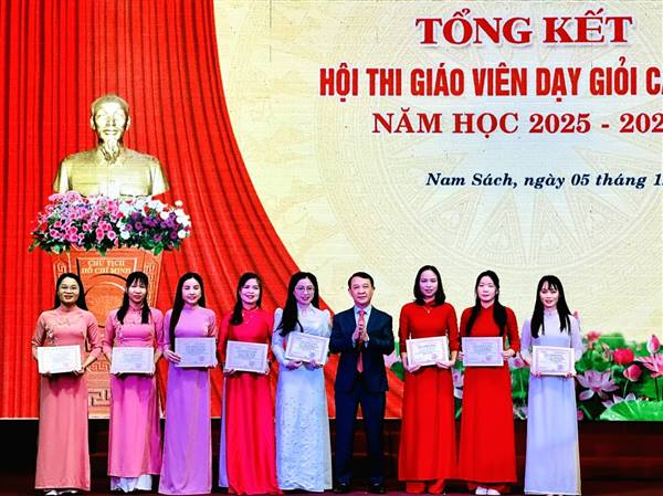 Nam Sách tổng kết Hội thi giáo viên dạy giỏi cấp xã năm học 2025–2026