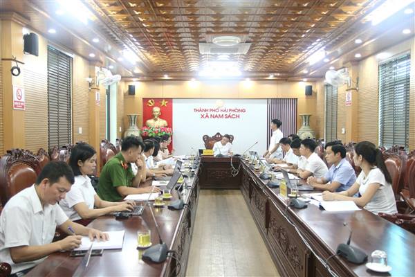 Tổ công tác số 6 Thành ủy làm việc với Đảng ủy xã Nam Sách về công tác chuẩn bị Đại hội Đảng bộ xã lần thứ I, nhiệm kỳ 2025 – 2030