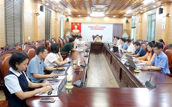 Đoàn Giám sát số 553 làm việc với Đảng ủy xã Nam Sách