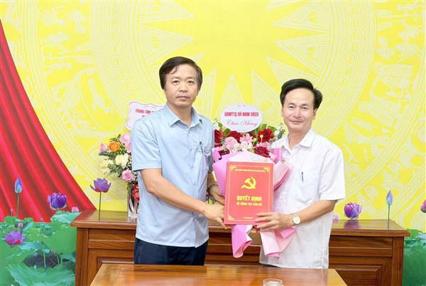 Đảng ủy xã Nam Sách tổ chức hội nghị công tác cán bộ