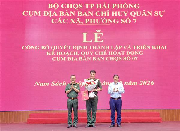 Công bố Quyết định thành lập Cụm địa bàn Ban Chỉ huy Quân sự số 07
