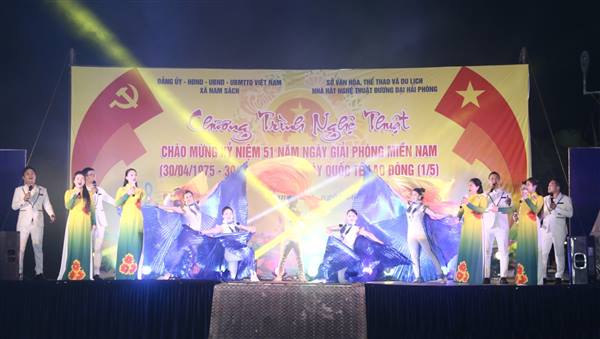 Nam Sách sôi động chương trình nghệ thuật chào mừng 30/4 – 1/5