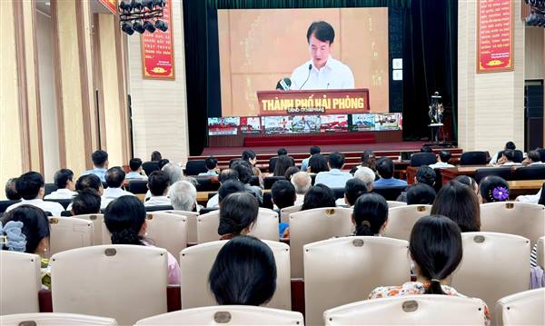 Xã Nam Sách dự hội nghị trực tuyến tiếp xúc cử tri của Thủ tướng Chính phủ Lê Minh Hưng