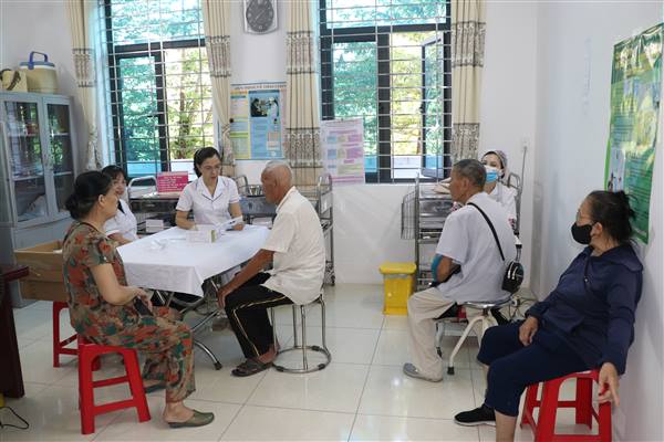 Xã Nam Sách triển khai khám sức khỏe định kỳ, khám sàng lọc miễn phí cho người dân