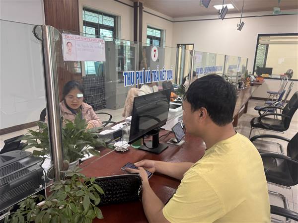 8 Nghị quyết về đơn giản hóa thủ tục hành chính, điều kiện kinh doanh