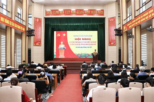 Đảng ủy xã Nam Sách quán triệt các văn bản của Ban Bí thư về công tác dân vận, tôn giáo trong giai đoạn mới