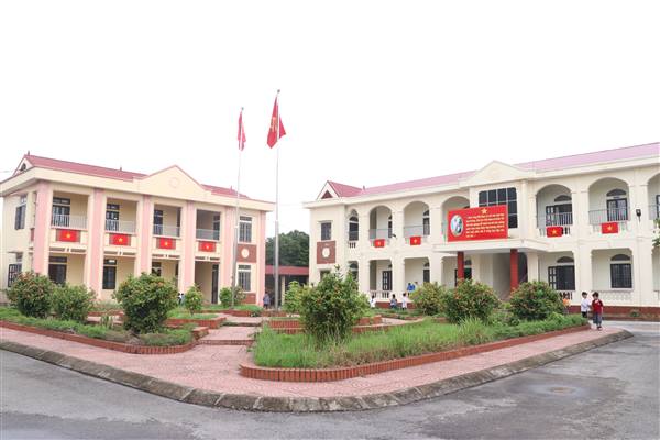 Bộ máy tinh gọn, hiệu quả quản trị và phục vụ được nâng cao