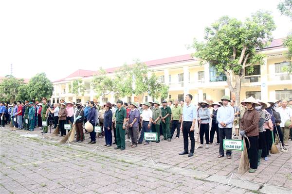Nam Sách phát động phong trào thi đua “Toàn dân chung tay bảo vệ môi trường, vì một Hải Phòng xanh - sạch - đẹp”