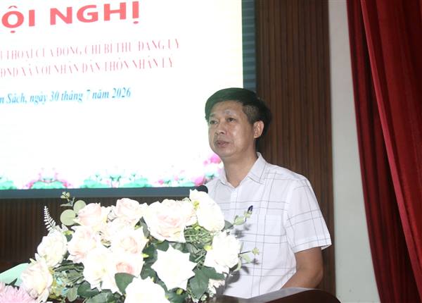 Hội nghị tiếp xúc, đối thoại trực tiếp giữa đồng chí Bí thư Đảng uỷ, Chủ tịch HĐND xã với nhân dân thôn Nhân Lý